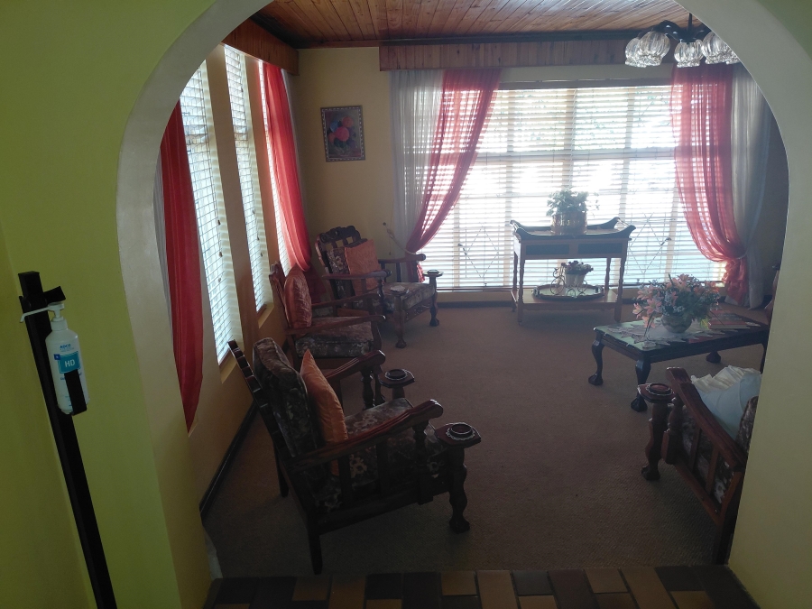 4 Bedroom Property for Sale in Despatch Central Eastern Cape